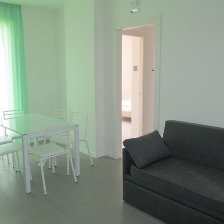 Residence Blumare Martinsicuro Bagian luar foto