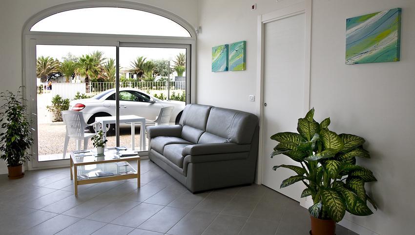 Residence Blumare Martinsicuro Bagian luar foto